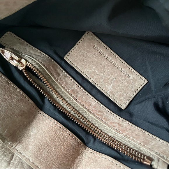 ALEXANDER WANG Taupe Pebbled Lambskin Leather Rose Gold Crossbody Messenger Bag - Picture 16 of 16